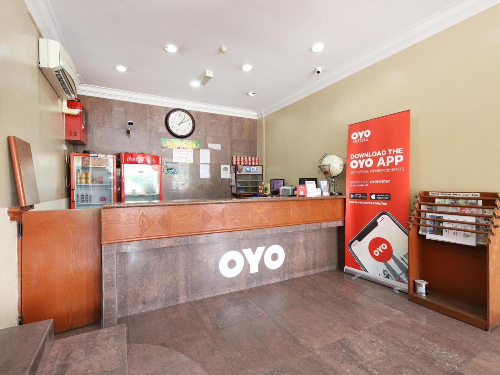 Super Oyo 447 Comfort Hotel Meru Klang Exteriér fotografie